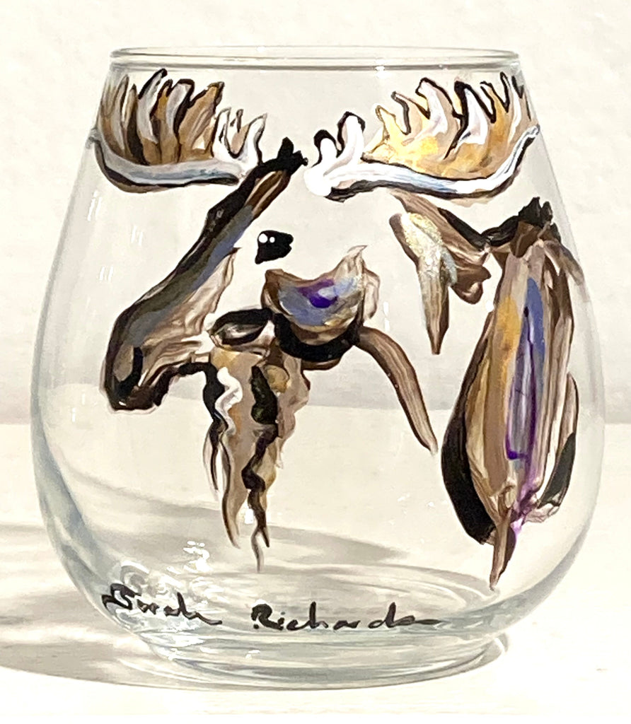 Hand-painted Wine Glass (stemmed) ; non-equine image