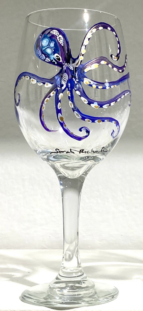 Hand-painted Wine Glass (stemmed); non-equine image